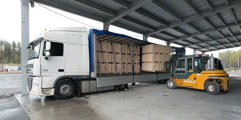 простои грузовика при разгрузке груза